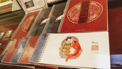 艺术走进生活 西洋美术馆的文创产品开发与沉浸式艺术活动策划